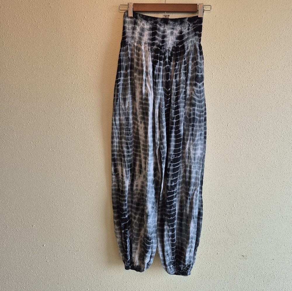 SOLD - Picture 3 of 8